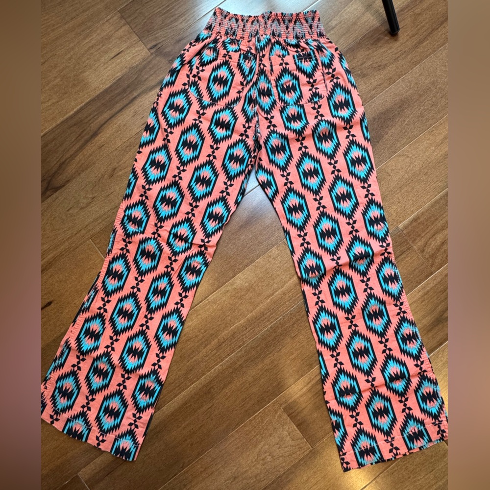 KISS & CRY Boho Style Pants - Picture 4 of 8